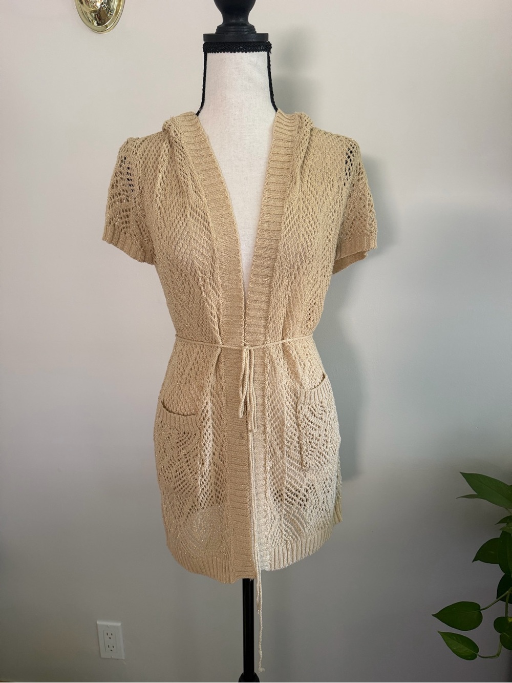Open-Knit Short-Sleeve Hooded Cardigan in Light Beige